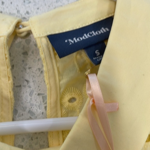 ModCloth eyelet blouse - Picture 3 of 3
